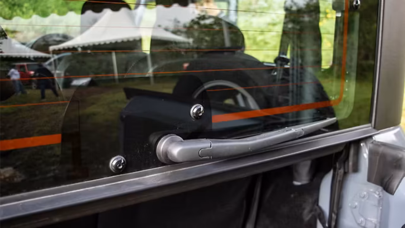 Thar Rear View Camera