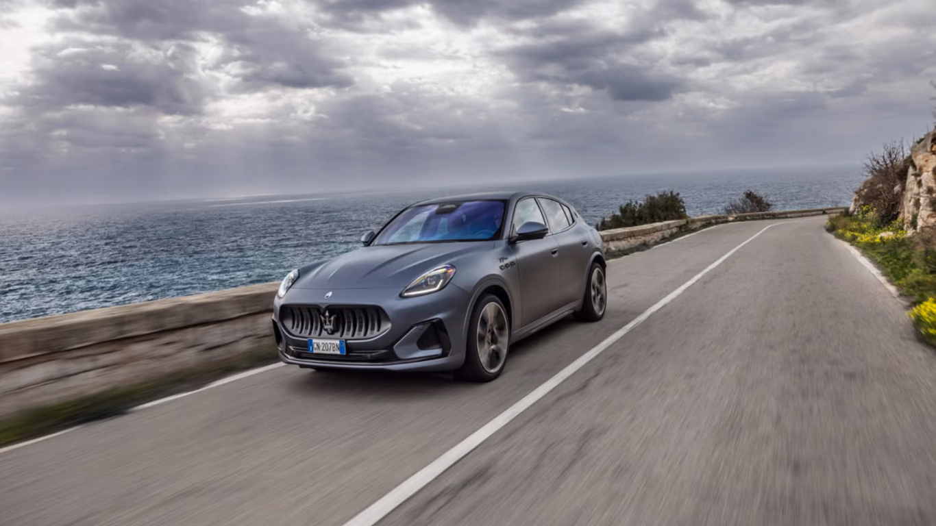 Grecale Folgore EV comes with dual motors making 550 horsepower and 820 Nm of torque Grecale Folgore EV comes with dual motors making 550 horsepower and 820 Nm of torque