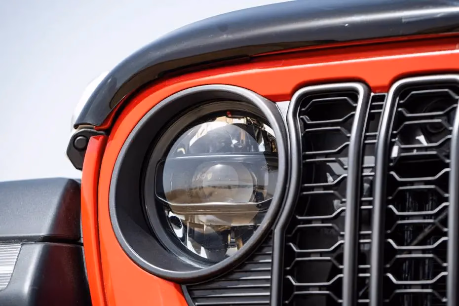 Wrangler Headlight