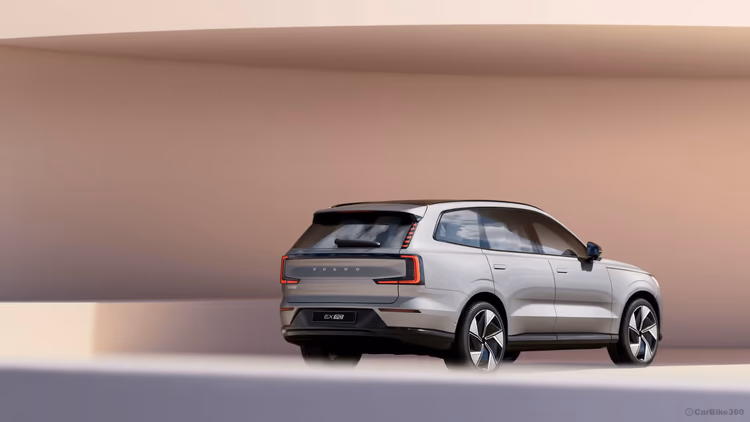 Volvo EX90 Left Rear Three Quarter