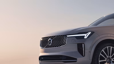 Volvo XC90 Exterior Look.jpg