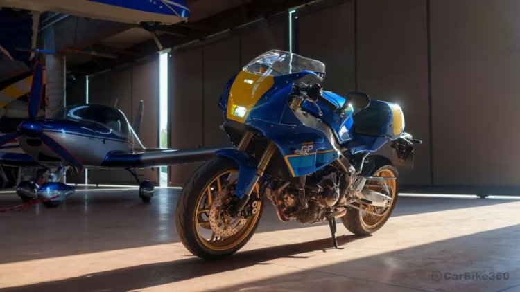 2027 Yamaha XSR900 GP Gets New Legend Blue Racing Livery