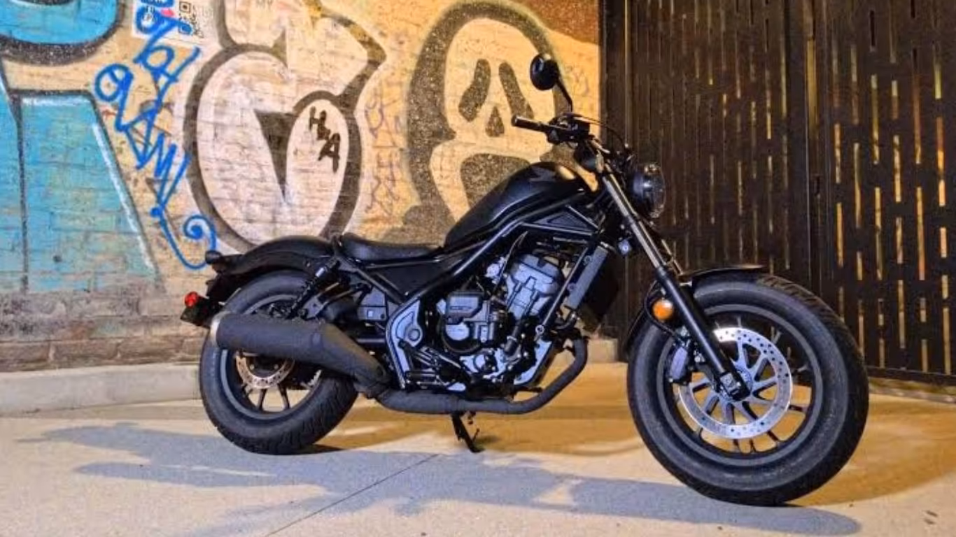 Rebel 300