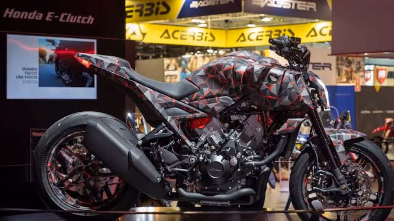 Honda V3R 900cc V3 Engine Naked Bike Production Update