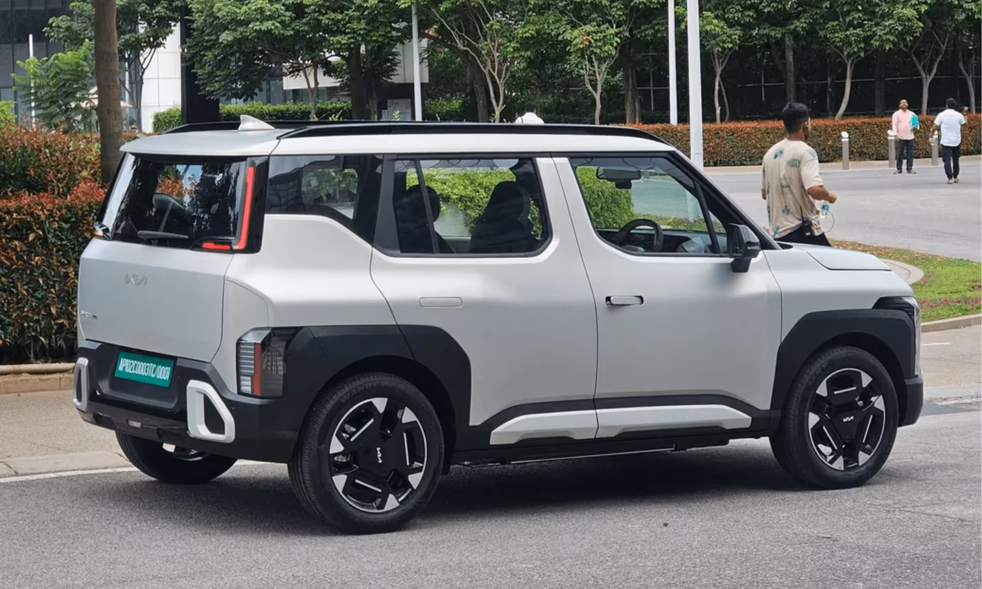 Kia Syros EV spied ahead of India launch