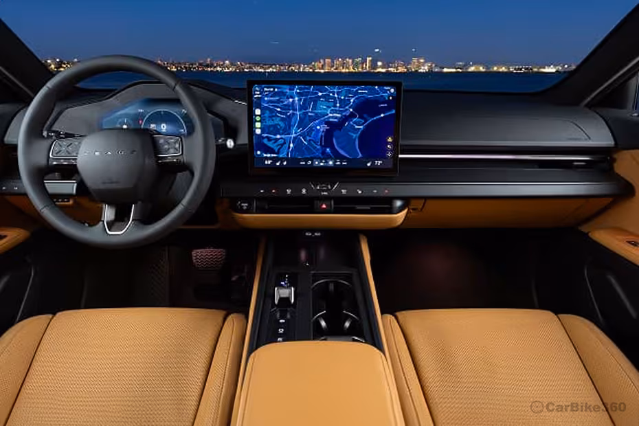 Lexus ES 350h Luxury Sedan dashboard with floating touchscreen infotainment system Lexus ES 350h Luxury Sedan dashboard with floating touchscreen infotainment system