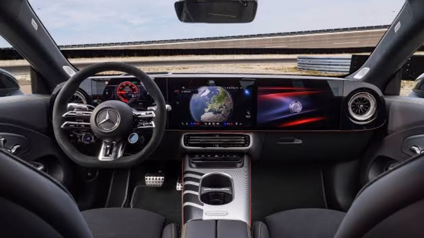 Mercedes-Benz AMG CLA 45 4Matic Interior