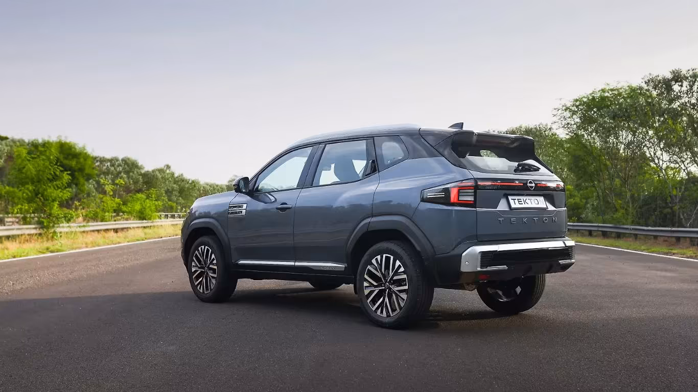 Nissan Tekton 160MT Rear Design