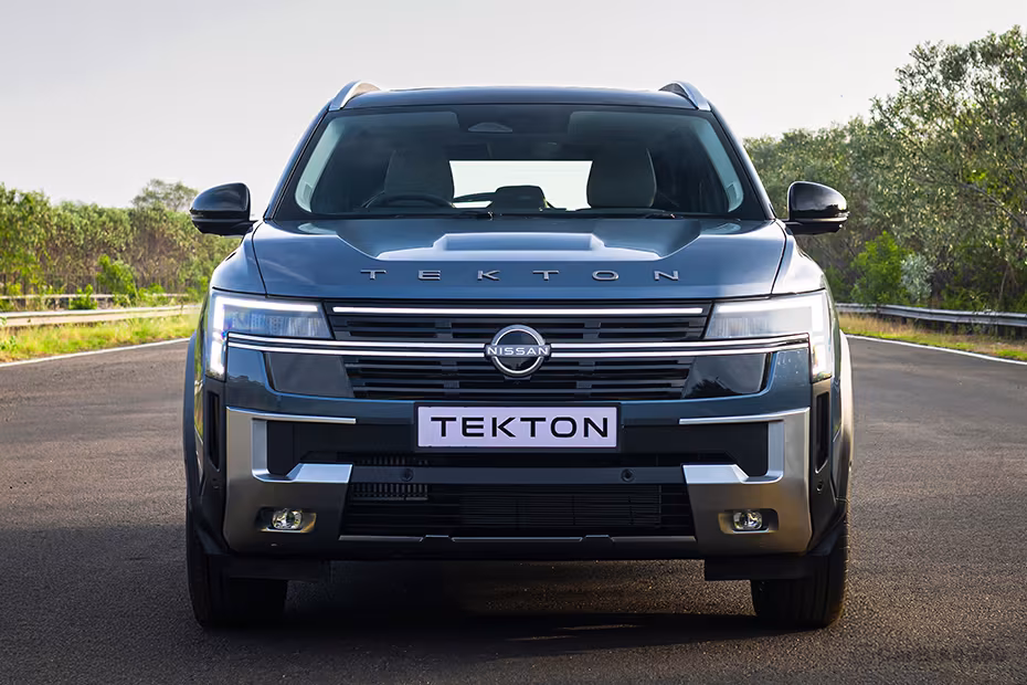 Nissan Tekton Moonbow-Grey SUV Bold Front Exterior View with LED DRLs Nissan Tekton Moonbow-Grey SUV Bold Front Exterior View with LED DRLs