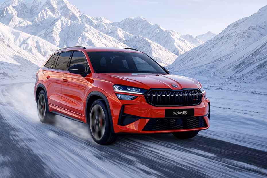 Skoda Kodiaq RS Velvet Red Colour SUV Bold Right Front Side Exterior view Skoda Kodiaq RS Velvet Red Colour SUV Bold Right Front Side Exterior view