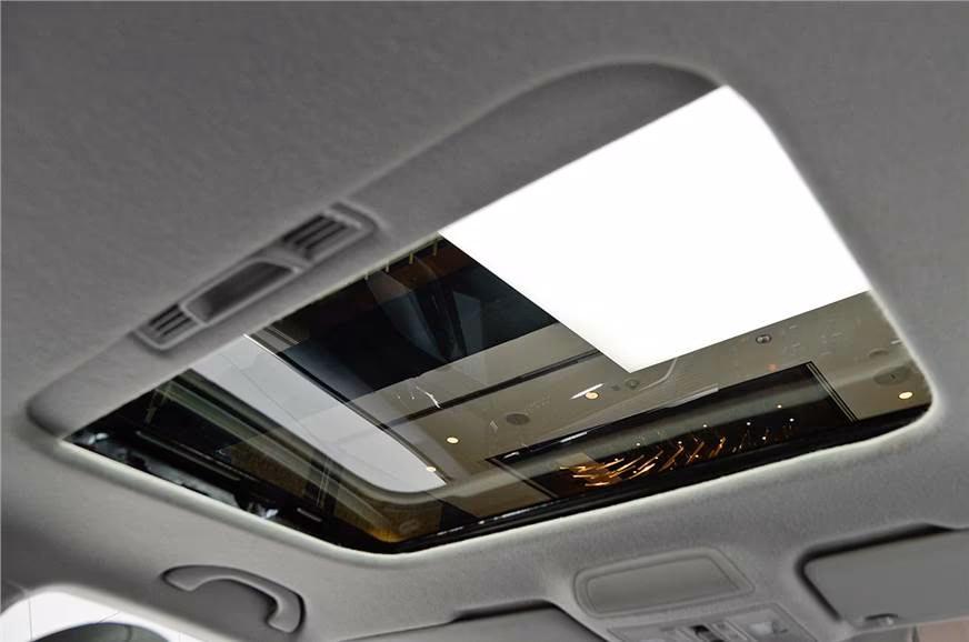 Skoda Kushaq Sunroof
