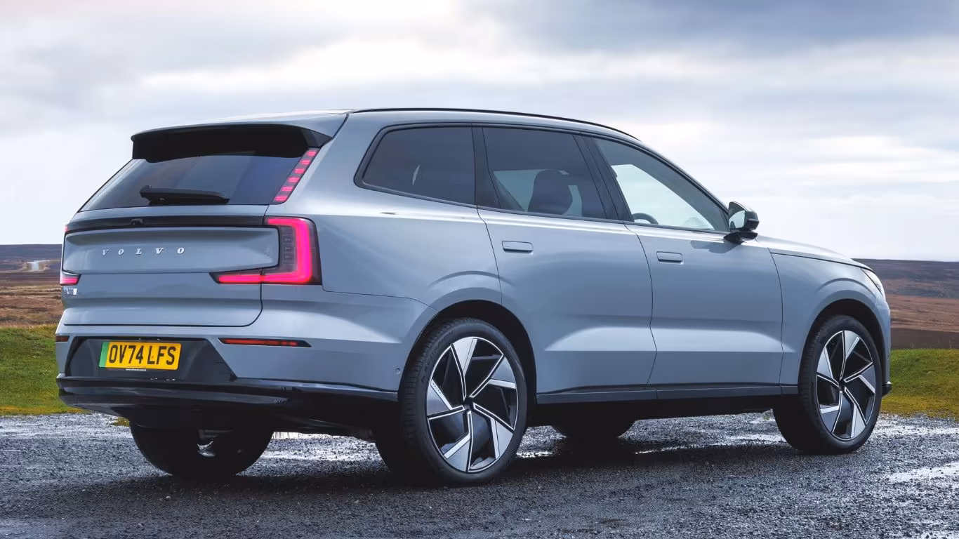 Volvo EX90 Design