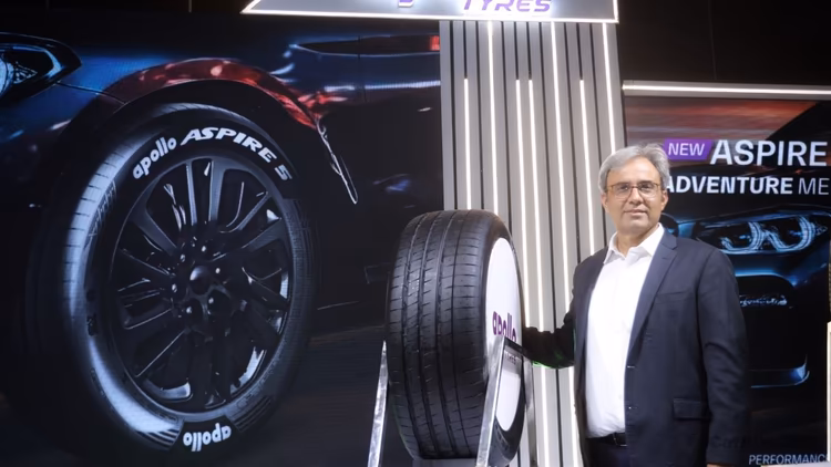अपोलो टायर्स ने यात्री वाहन श्रेणी में सर्वश्रेष्ठ टायर ब्रांड के लिए CarBike360 एक्सीलेंस अवार्ड 2025 जीता