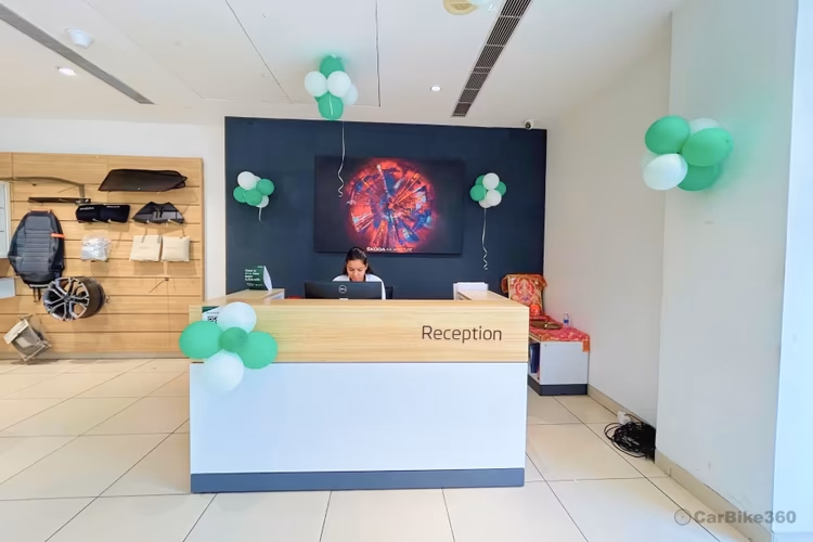 Ring Road Škoda Interior Reception View Ring Road Škoda Interior Reception View