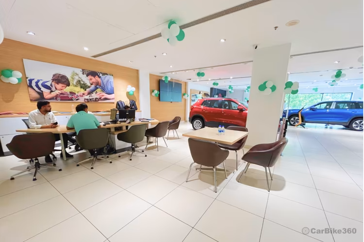 Ring Road Škoda Interior sales cubicle Ring Road Škoda Interior sales cubicle