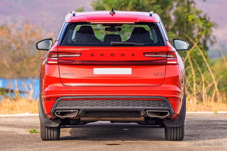 Skoda Kodiaq RS Velvet Red SUV closed Tailgate view with connected LED taillamps