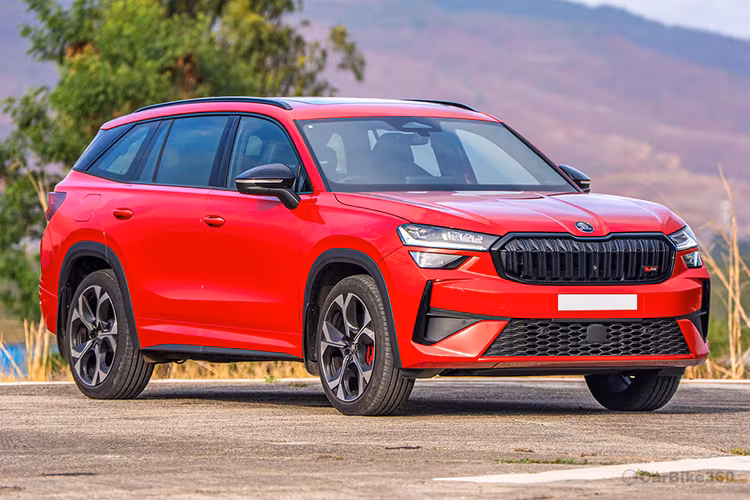 Skoda Kodiaq RS Velvet Red SUV Right Front Side Exterior view