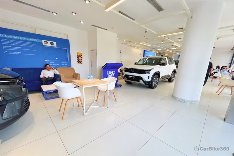 Zedex Tata - Sector 62 Showroom Reception and customer seating area Zedex Tata - Sector 62 Showroom Reception and customer seating area