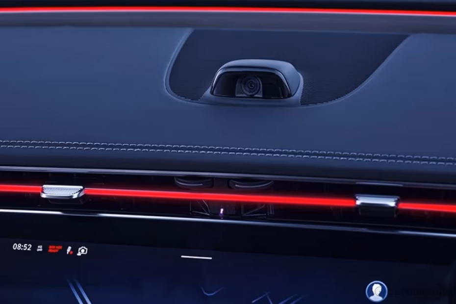 Mercedes Benz E-Class Selfie and video camera Mercedes Benz E-Class Selfie and video camera