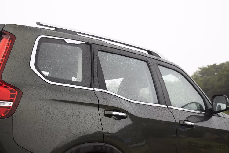 Mahindra Scorpio N Side Glass Housing Mahindra Scorpio N Side Glass Housing