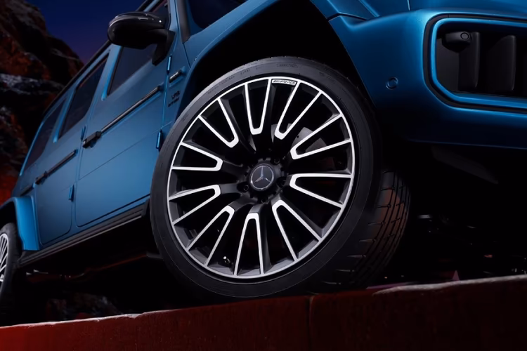 Mercedes Benz AMG G-Class Front Wheel Mercedes Benz AMG G-Class Front Wheel