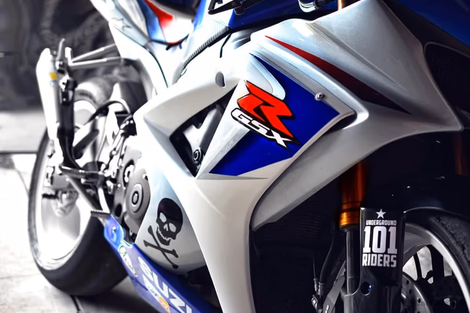 Suzuki Gears Up for New Sport Bike Launch on July 31, 2025—Could It Be the Next GSX-R? Audio