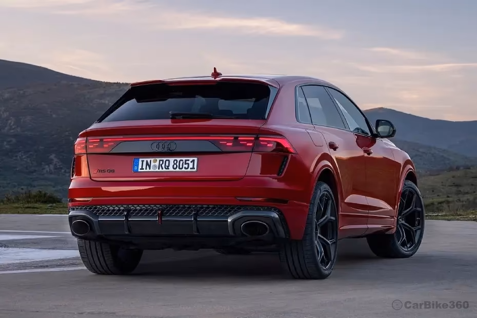 Audi RS Q8 Rear View