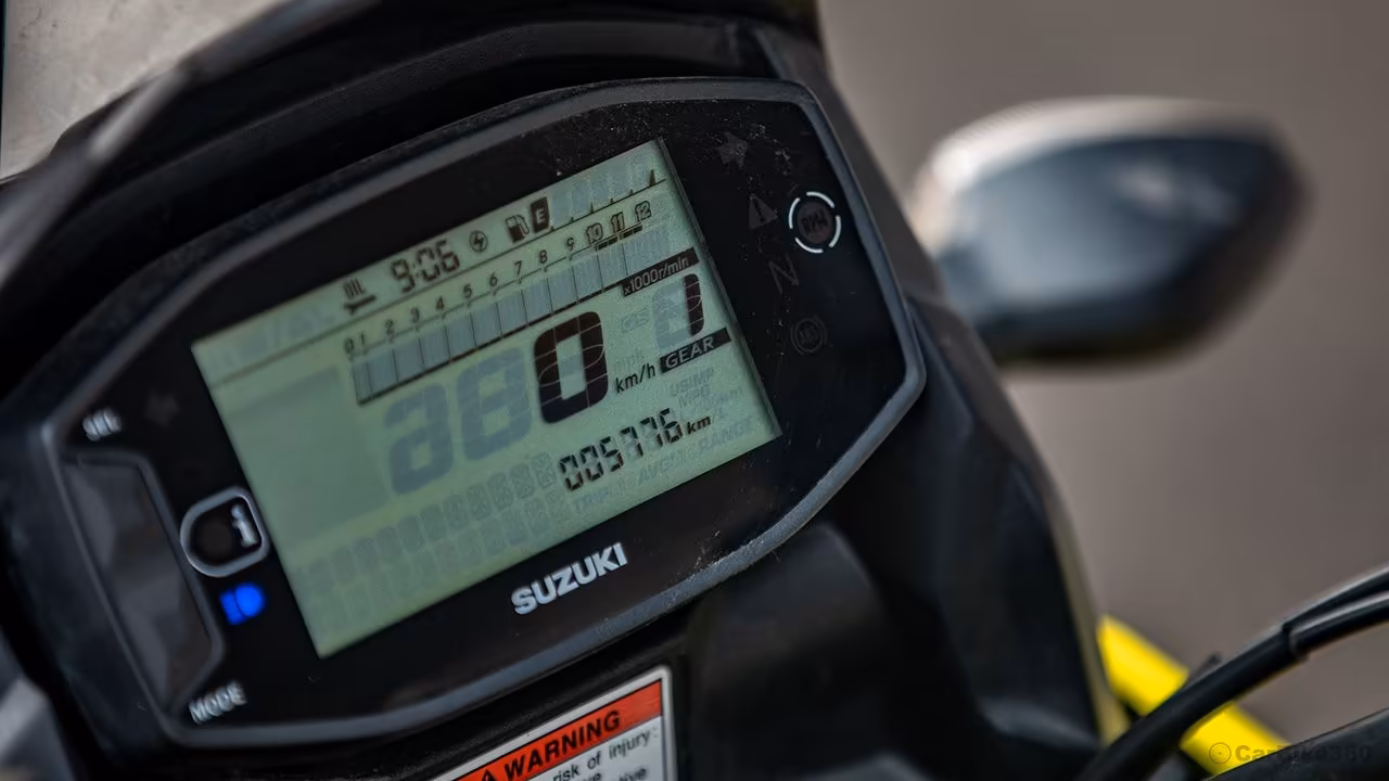 Suzuki V-Strom SX Display Suzuki V-Strom SX Display